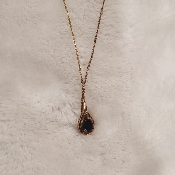 Zales Gold Necklace an Earring Set - Picture 3 of 4